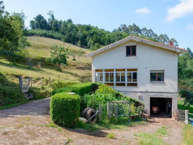 Chalet en venta en Villaviciosa, Asturias