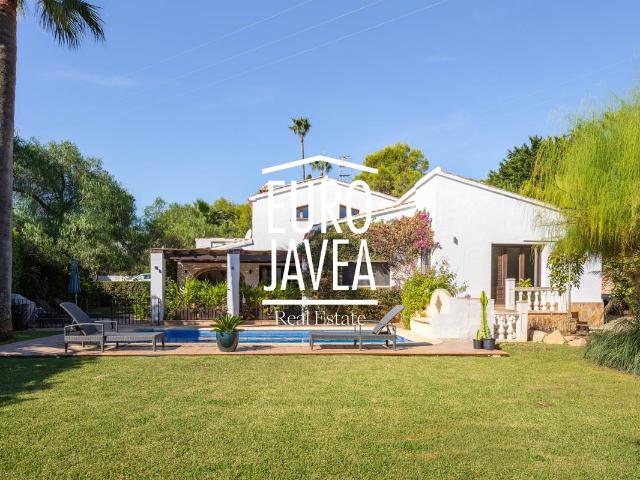Chalet en venta en Urbanització Montgó-Toscamar, Xàbia / Jávea