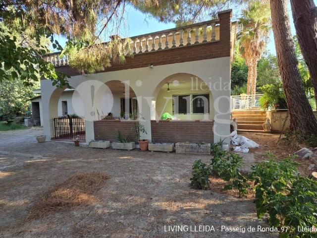Chalet en venta en el Canyeret, Segrià