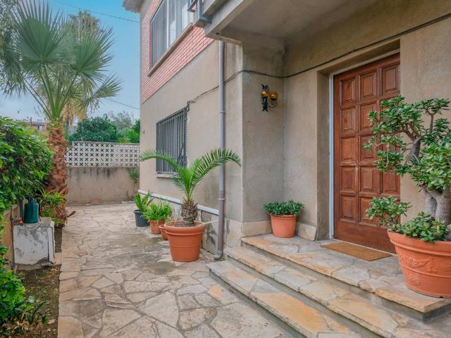 Chalet en venta en Àngela Roca, Baix Llobregat