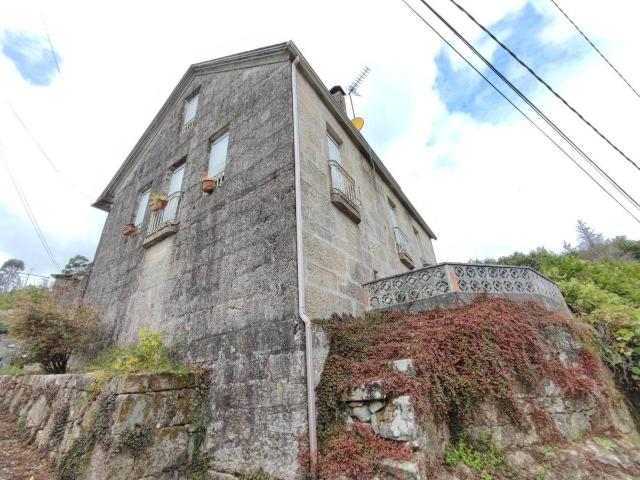 Chalet en venta en Pazos de Borbén, Vigo