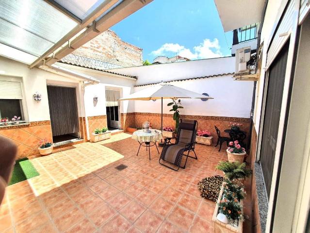 Chalet en venta en Peal De Becerro, Jaén