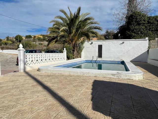 Chalet en venta en Aspe, Valencia