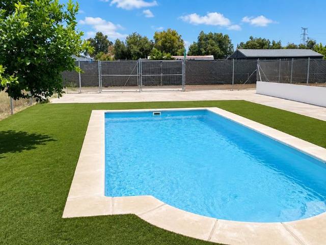 Chalet en venta en Utrera, Andalucía