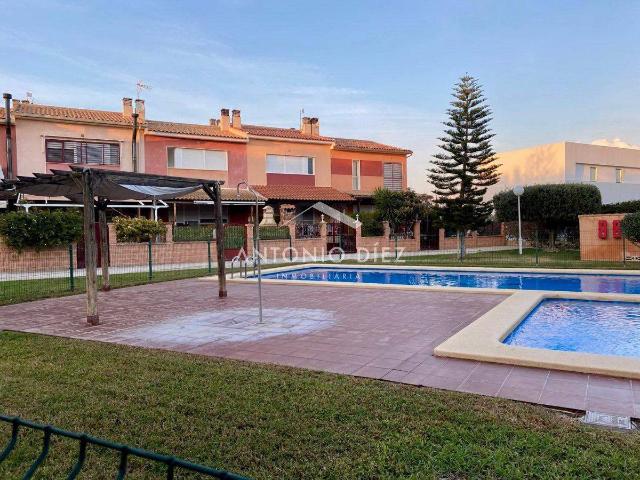Chalet en venta en Aspe, Valencia