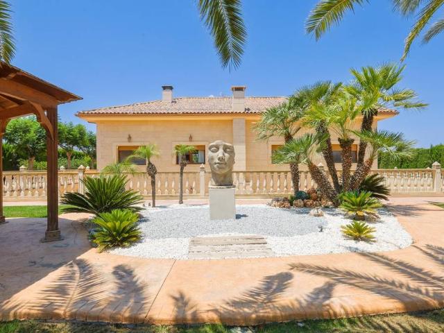 Chalet en venta en el Vinalopó Mitjà / El Vinalopó Medio, Valencia