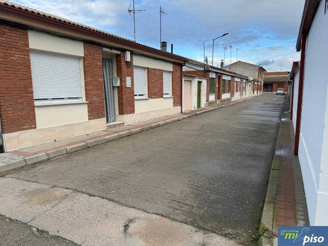 Chalet en venta en Pedrajas De San Esteban, Castilla y León