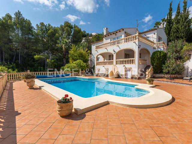 Villa en venta en Pedreguer