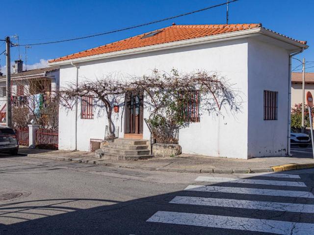 Chalet en venta en Pedrezuela, Madrid