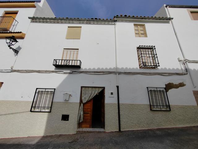 Villa en venta en Pegalajar
