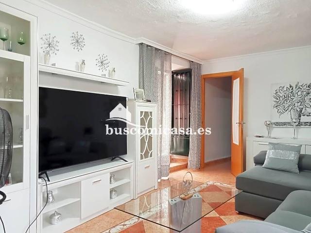 Villa en venta en Pegalajar