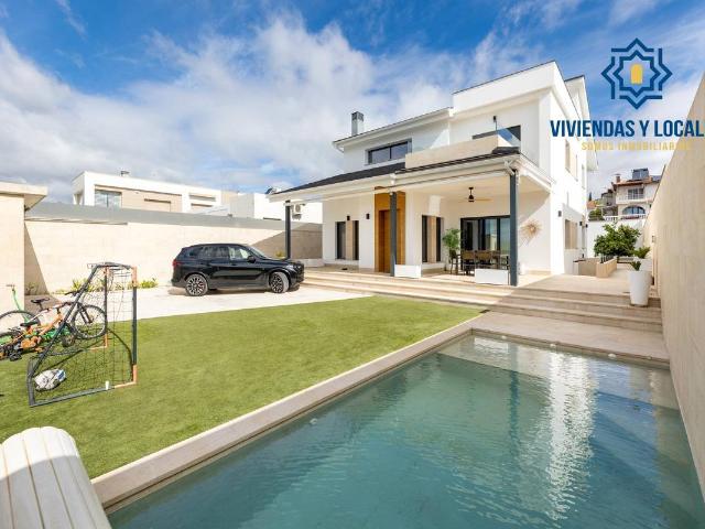Villa en venta en Peligros, Monteluz