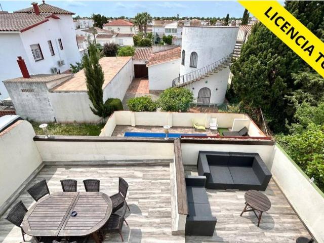 Chalet en venta en Empuriabrava, Alt Empordà