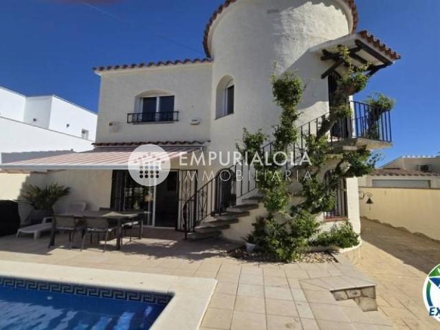Chalet en venta en Empuriabrava, Alt Empordà
