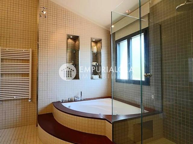 Chalet en venta en Alt Empordà, Catalunya