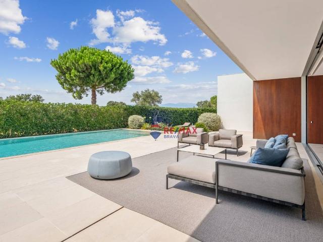 Villa en venta en Peralada