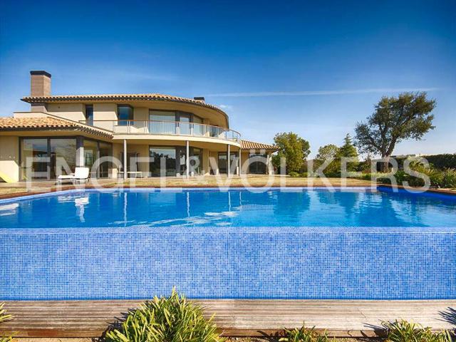 Villa en venta en Peralada