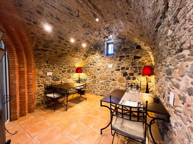 Villa en venta en Peralada