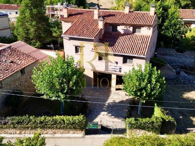 Chalet en venta en Peralejos De Las Truchas, Castilla-La Mancha