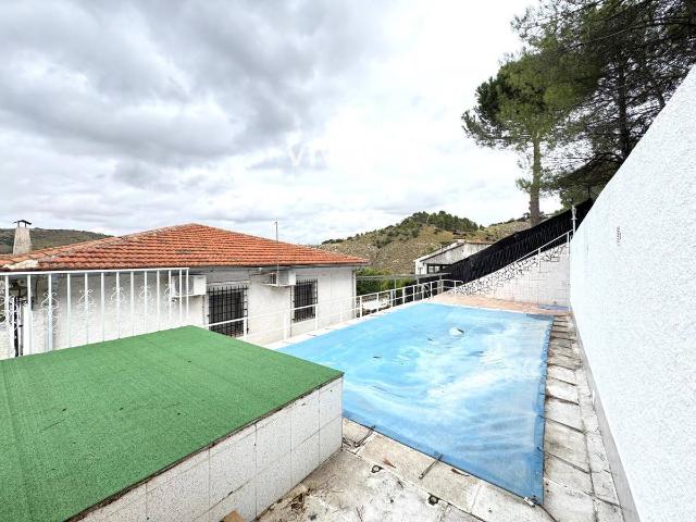 Chalet en venta en Perales De Tajuña, Madrid