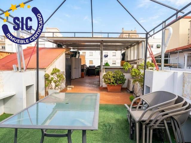 Chalet en venta en la Vila, Alzira