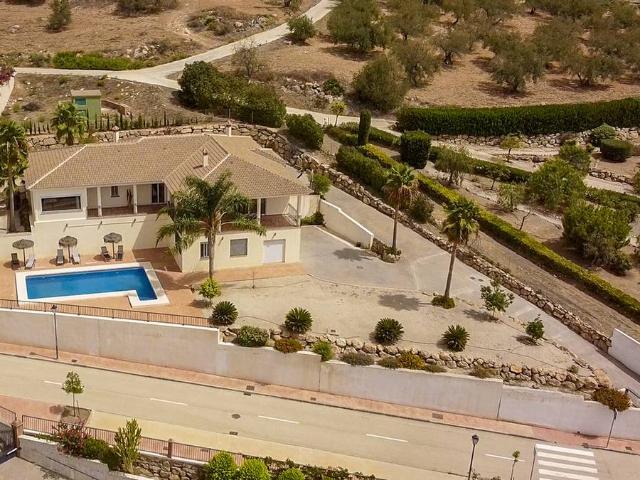 Chalet en venta en La Axarquía, Andalucía