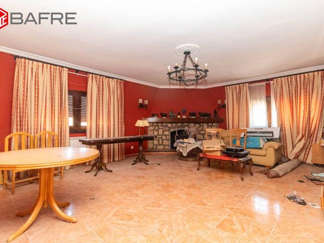 Villa en venta en Arganda Del Rey