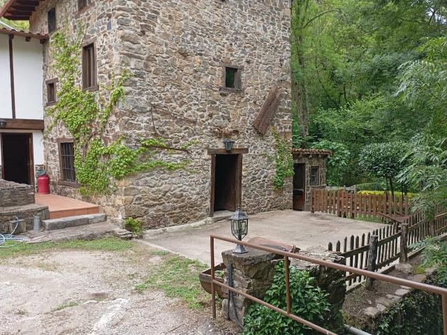 Chalet en venta en Pesaguero, Cantabria