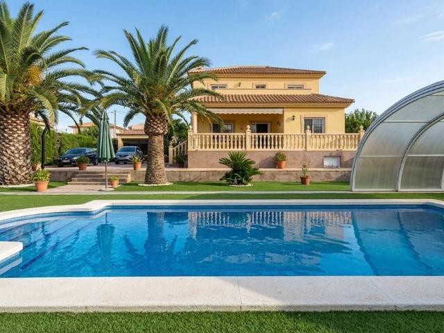 Chalet en venta en el Vinalopó Mitjà / El Vinalopó Medio, Valencia