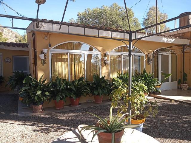 Chalet en venta en l'Almafrà, Petrer