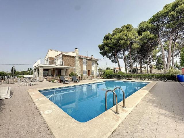 Villa en venta en Elche, el Salvador