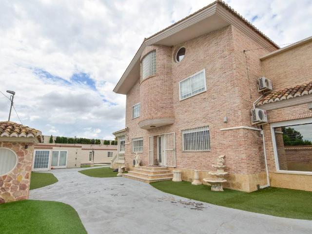 Chalet en venta en l'Horta Sud, Valencia