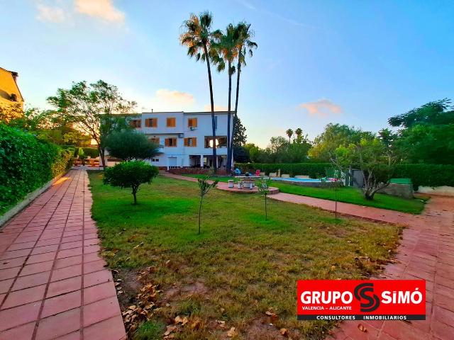 Chalet en venta en l'Horta Sud, Valencia