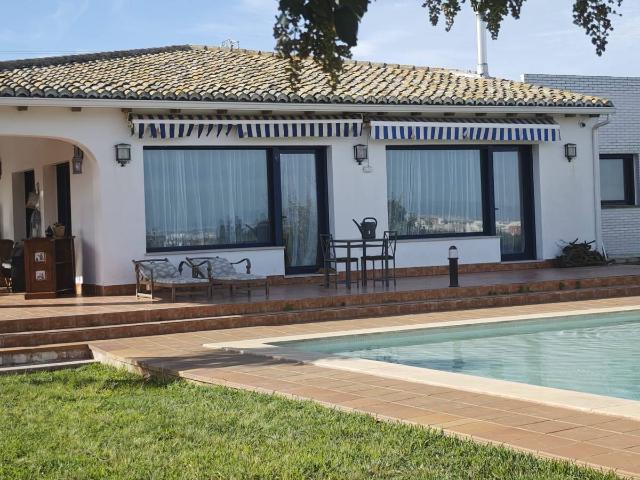Chalet en venta en l'Horta Sud, Valencia