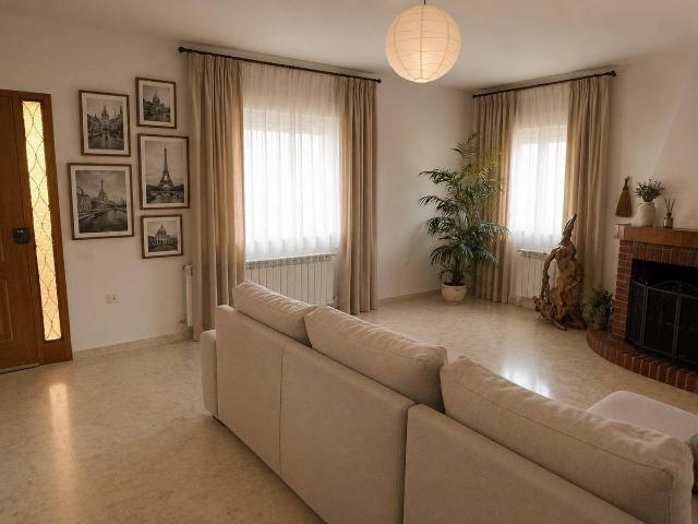 Chalet en venta en Piedrabuena, Castilla-La Mancha