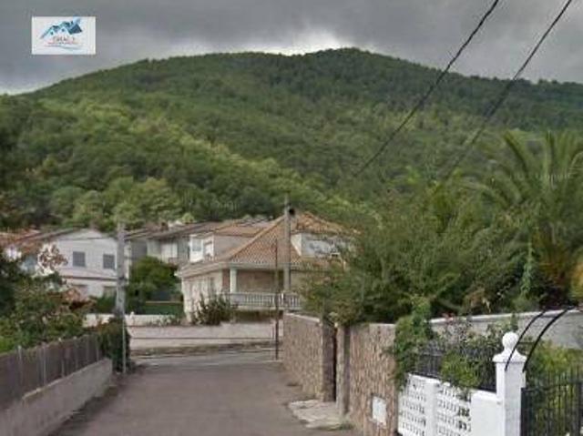 Villa en venta en Piedralaves