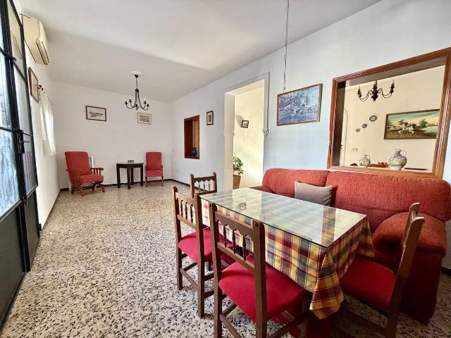 Chalet en venta en Pilas, Andalucía