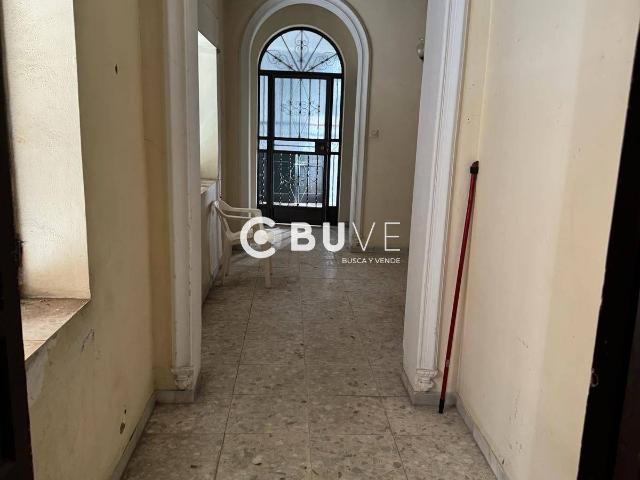 Chalet en venta en Pilas, Andalucía