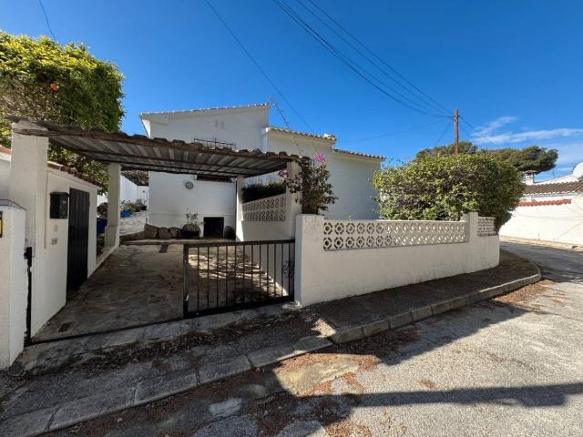 Villa en venta en Teulada