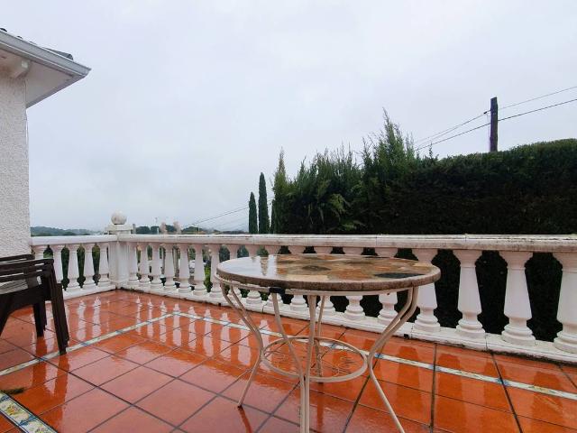 Chalet en venta en Valdemorillo, Madrid