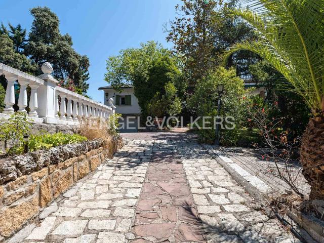 Chalet en venta en Valdemorillo, Madrid