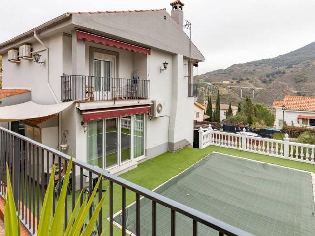 Chalet en venta en Comarca de la Vega de Granada, Andalucía