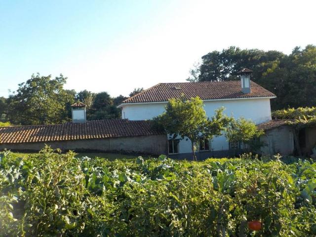 Chalet en venta en Castro, Narón