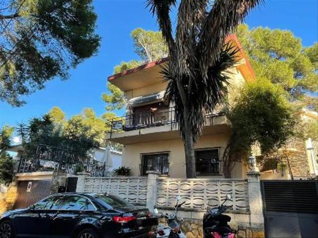 Chalet en venta en Salou