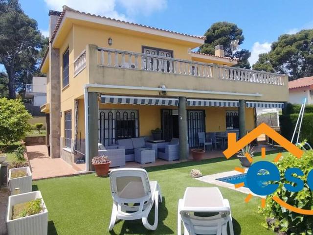 Villa en venta en Salou
