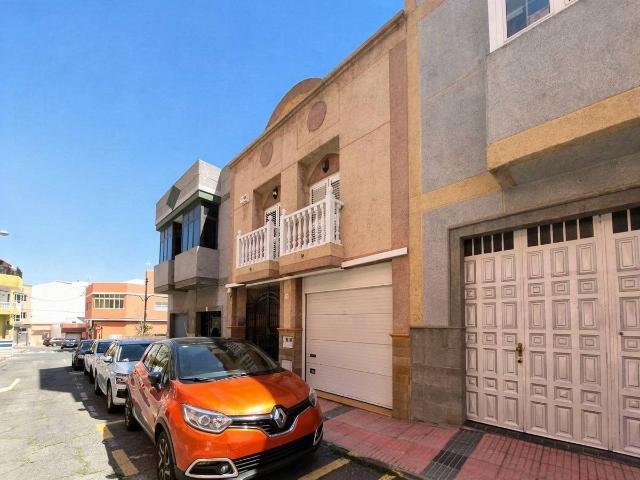 Chalet en venta en San José de las Longueras, Telde