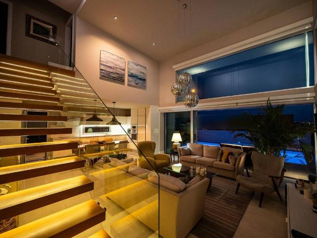 Chalet en venta en San José de las Longueras, Telde