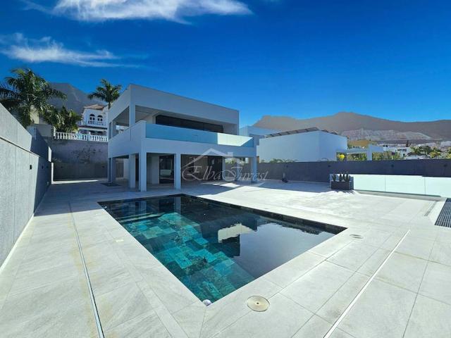 Chalet en venta en La Postura, Adeje