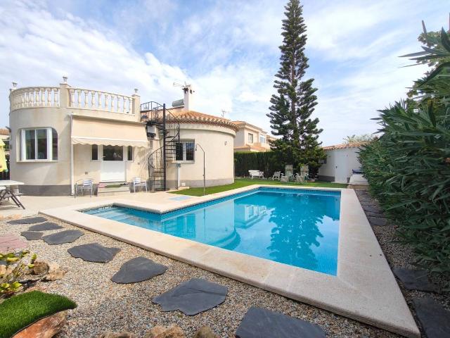 Chalet en venta en Obispo Rocamora, el Baix Segura / La Vega Baja