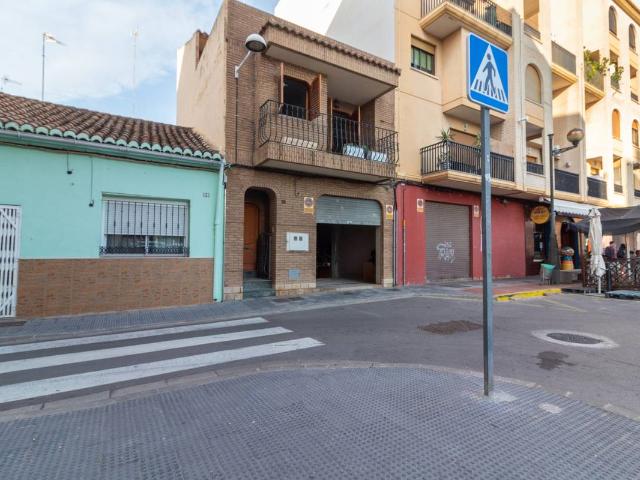 Chalet en venta en el Salt, el Camp de Morvedre